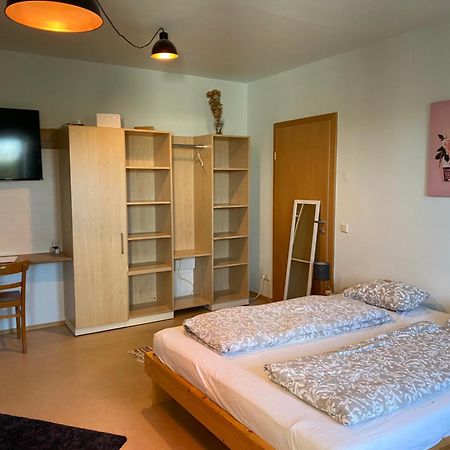 Wolfis Appartement Neusiedl an der Zaya Dış mekan fotoğraf